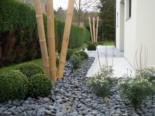 paillage-jardin-pierre-lave